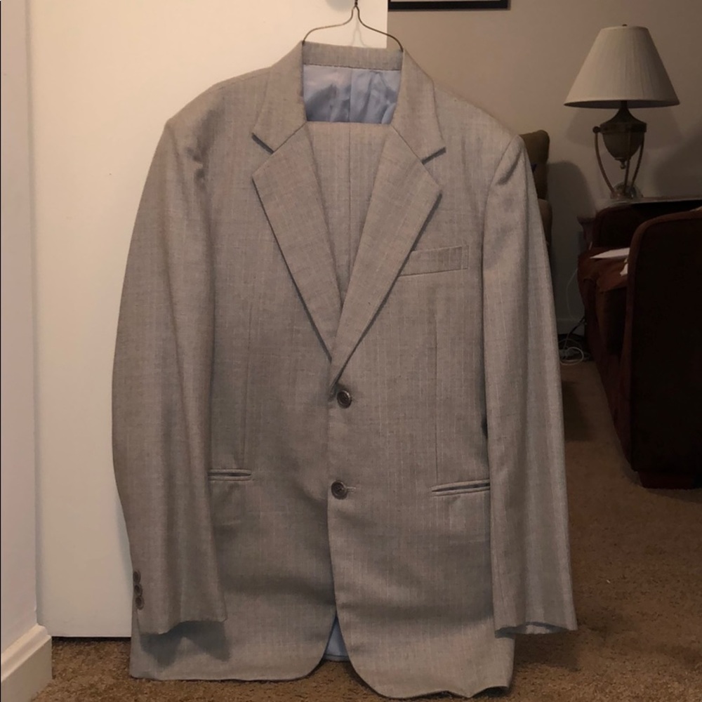 Men’s suit